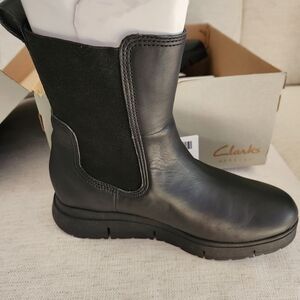 Clarks Women's Black Winter Boots